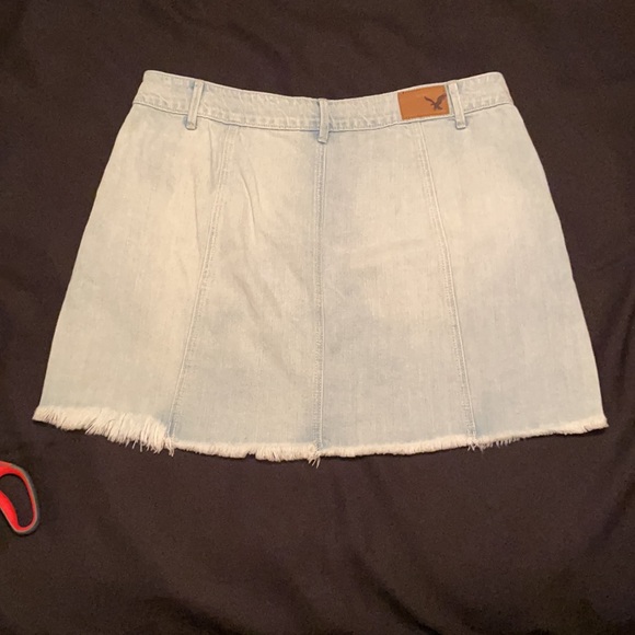 American Eagle Outfitters Button Down Jean Skirt - Light Blue Size 10 - Picture 2 of 8